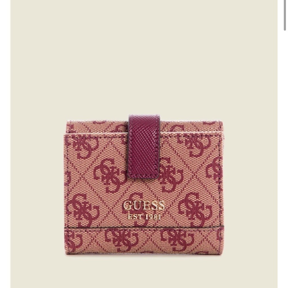 New GUESS Logo Small Trifold Wallet